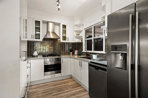 Viola House - Kempsey Accommodation 2