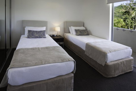 Vue Apartments Trinity Beach - Kempsey Accommodation 1