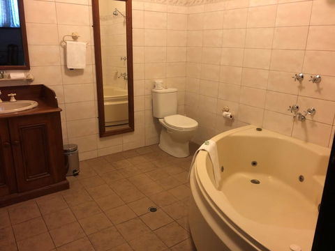 Vue Grand Hotel - Kempsey Accommodation 1