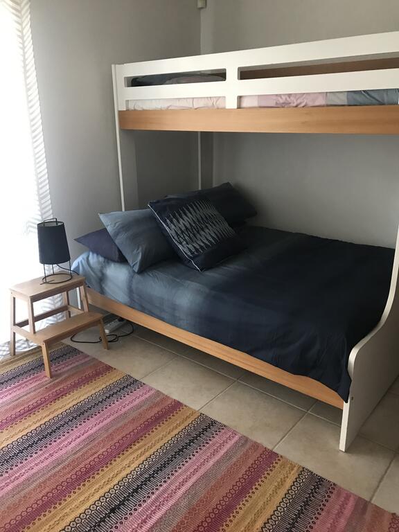 Main Beach QLD Kempsey Accommodation