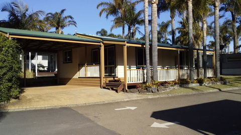 Wairo Beach - Kempsey Accommodation 1