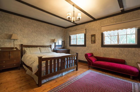 Walhalla Coach House - Kempsey Accommodation 1