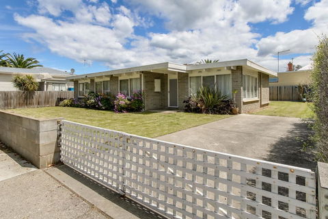 Wander On Bulmer - Kempsey Accommodation 3
