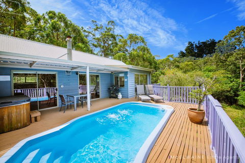 Wanjii II Pool & Spa Getaway - Kempsey Accommodation 0