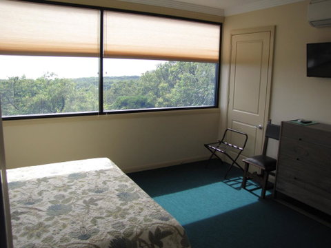 Warrawong Lodge - Kempsey Accommodation 2