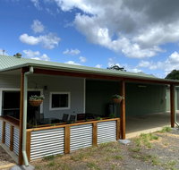 Waterfall Unit Farm Stay - Kempsey Accommodation