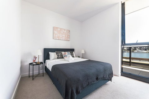 Waterfront Apt On Mel Collins Street#3 - Kempsey Accommodation 3