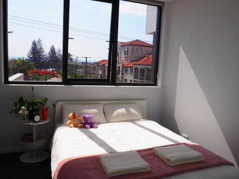 Waterfront Quiet Room - Kempsey Accommodation 0