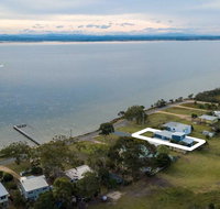 Waterfront Sanctuary - Raymond Island Getaway - Kempsey Accommodation