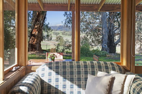 Bluegum Ridge Cottages - Kempsey Accommodation 19