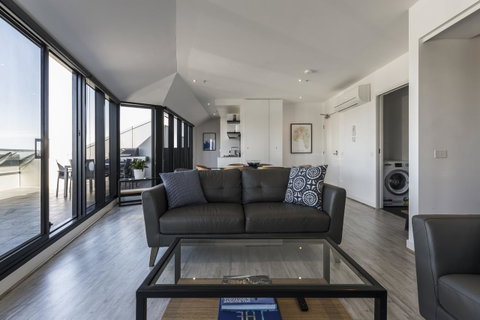 Flinders Luxury Penthouse - Kempsey Accommodation 2
