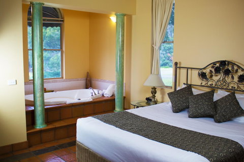 Marwood Villas - Kempsey Accommodation 6