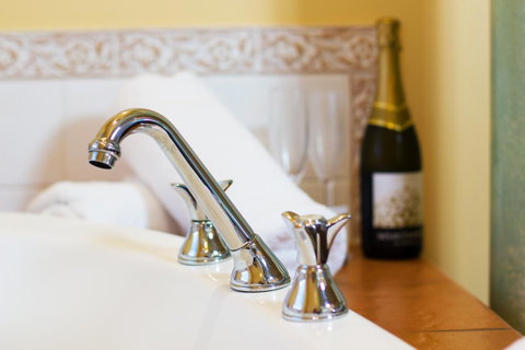 Marwood Villas - Kempsey Accommodation 9