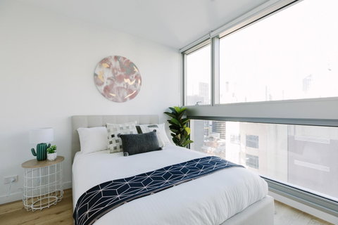 Plush 2BR CBD Apartment Near Southern Cross - Kempsey Accommodation 1