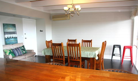 Beautiful View House - Kempsey Accommodation 8