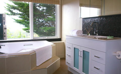 Beautiful View House - Kempsey Accommodation 14