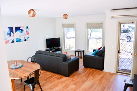 Turner Terrace - Kempsey Accommodation 9