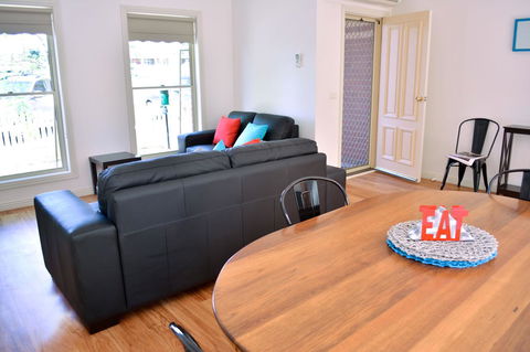 Turner Terrace - Kempsey Accommodation 5