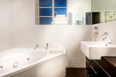 Crest On Barkly Serviced Apartments - Kempsey Accommodation 2