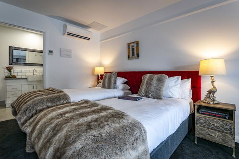 Daylesford Art Motel - Kempsey Accommodation 3