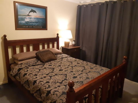 Elevated Holiday House Overlooks Tranquil Wetlands - Kempsey Accommodation 5