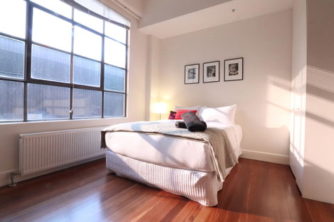 Majorca Magic On Flinders Lane - Rejuvenate Stays - Kempsey Accommodation 9
