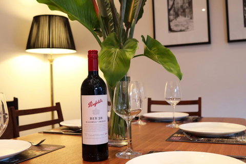 Majorca Magic On Flinders Lane - Rejuvenate Stays - Kempsey Accommodation 6