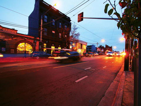 Oaks Melbourne South Yarra Suites - Kempsey Accommodation 1