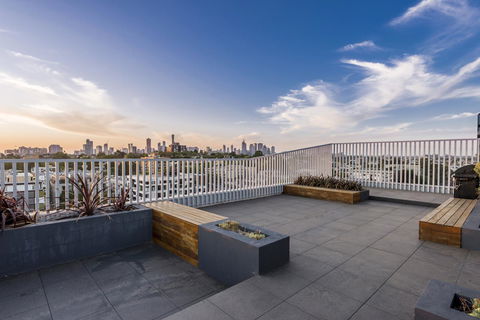 Oaks Melbourne South Yarra Suites - Kempsey Accommodation 8
