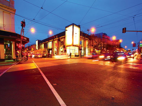 Oaks Melbourne South Yarra Suites - Kempsey Accommodation 18