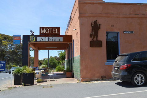 The Albion Motel Castlemaine - Kempsey Accommodation 6