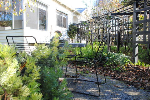 Bed Of Roses - Kempsey Accommodation 44