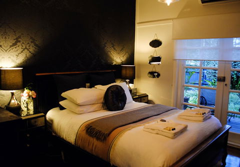 Bed Of Roses - Kempsey Accommodation 19