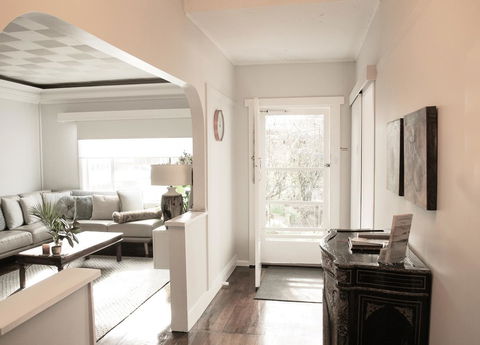 Bed Of Roses - Kempsey Accommodation 1