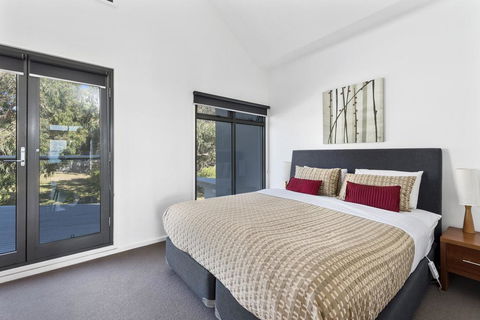 Beach And Reef - Kempsey Accommodation 6
