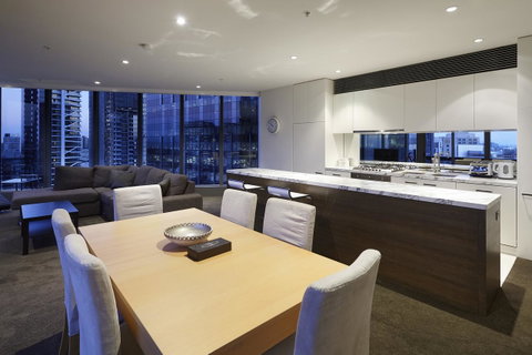 Melbourne Luxury Collection - Kempsey Accommodation 3