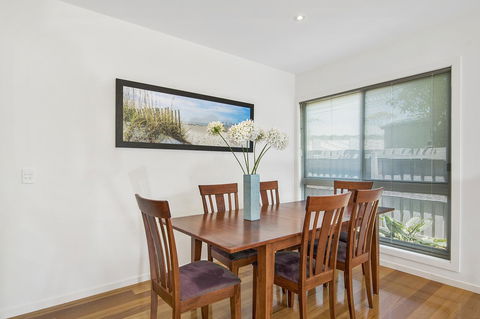 Bask At The Glade - Rejuvenate Stays - Kempsey Accommodation 11