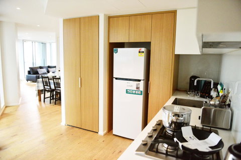 Superb Habour View/ Stylish Apartment / Landmark Building/ Free Tram - Kempsey Accommodation 14