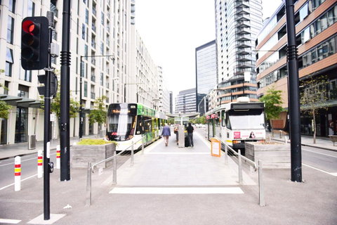 Superb Habour View/ Stylish Apartment / Landmark Building/ Free Tram - Kempsey Accommodation 19