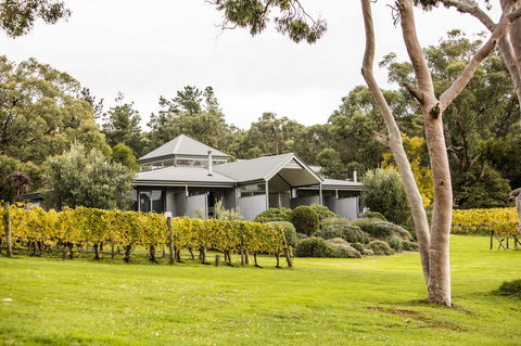 Polperro Villas - Kempsey Accommodation 19