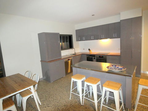 3 Bells Alpine Cottage - Kempsey Accommodation 4