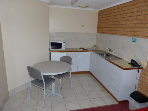 Blue Whale Motor Inn & Apartments - Kempsey Accommodation 27