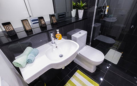 Waterfront Apt 234 Marinaquays - Kempsey Accommodation 27
