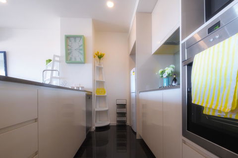 Waterfront Apt 234 Marinaquays - Kempsey Accommodation 11