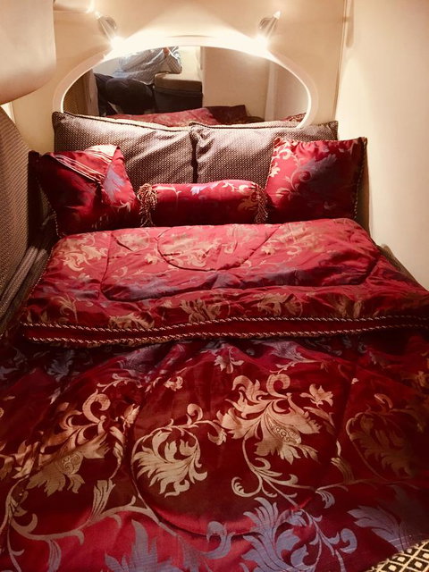 Luxury On The Water (Private Luxurious Boat) - Kempsey Accommodation 6