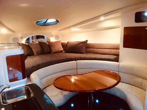 Luxury On The Water (Private Luxurious Boat) - Kempsey Accommodation 2