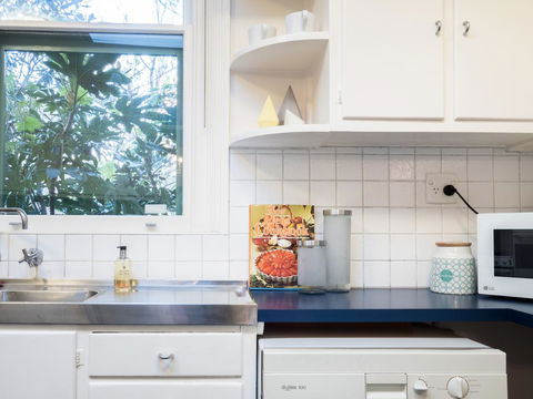 LittleStay Airlie - 2 Bedroom House - Kempsey Accommodation 23