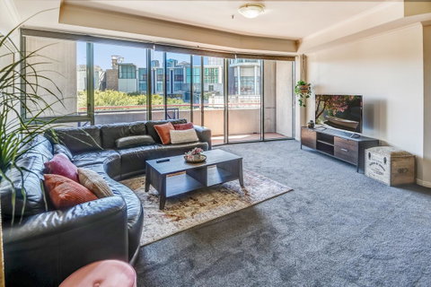 Southbank Tower Apartments - Kempsey Accommodation 0