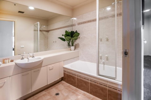 Southbank Tower Apartments - Kempsey Accommodation 9