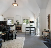 Cottage  4A - Kempsey Accommodation